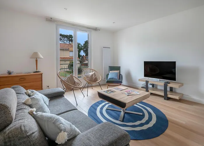 Maison Et Jardin, 600m De La Mer, St Brevin Nyaraló